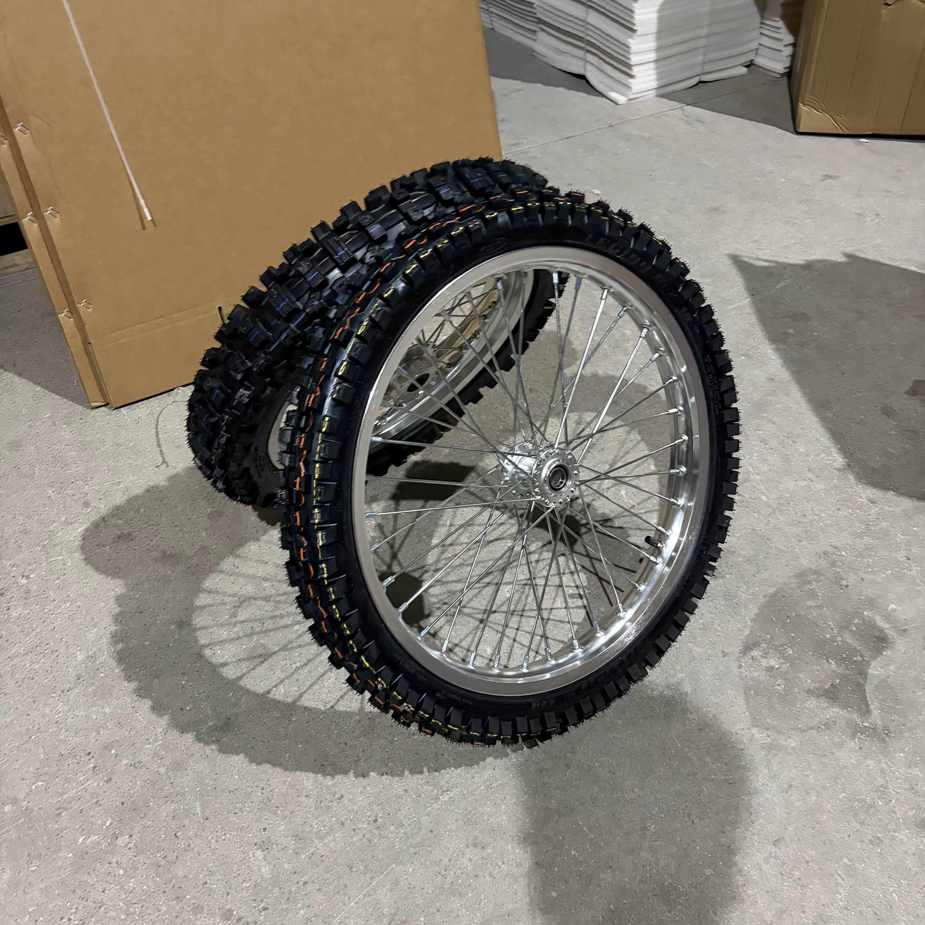19/16 wheels with tires (SURRON LBX, ERIDE)
