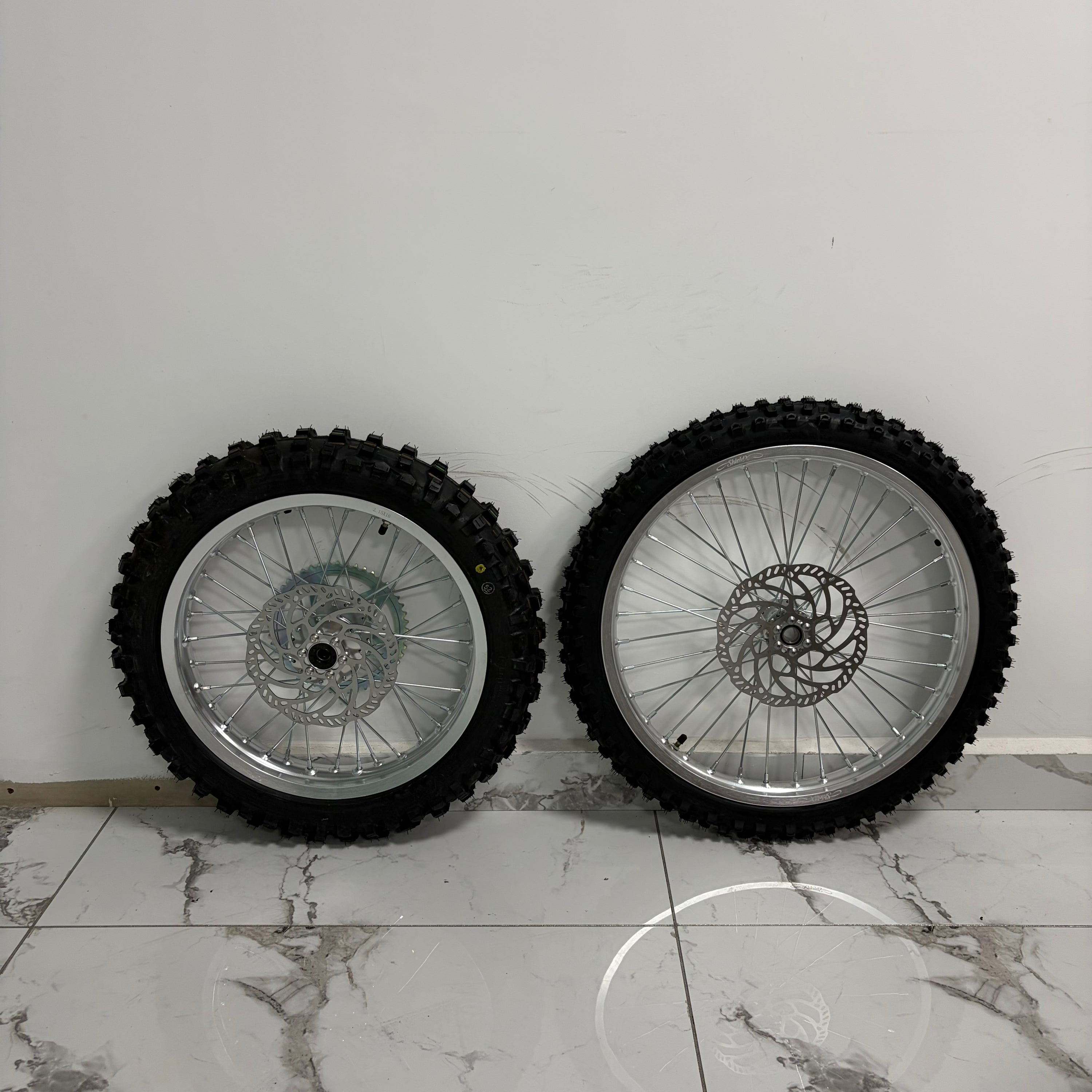 19/16 wheels with tires (SURRON LBX, ERIDE)